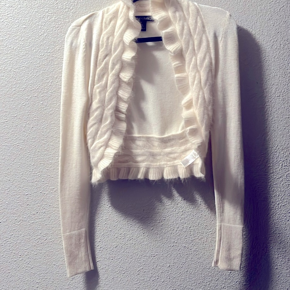 White House Black Market cropped cardigan